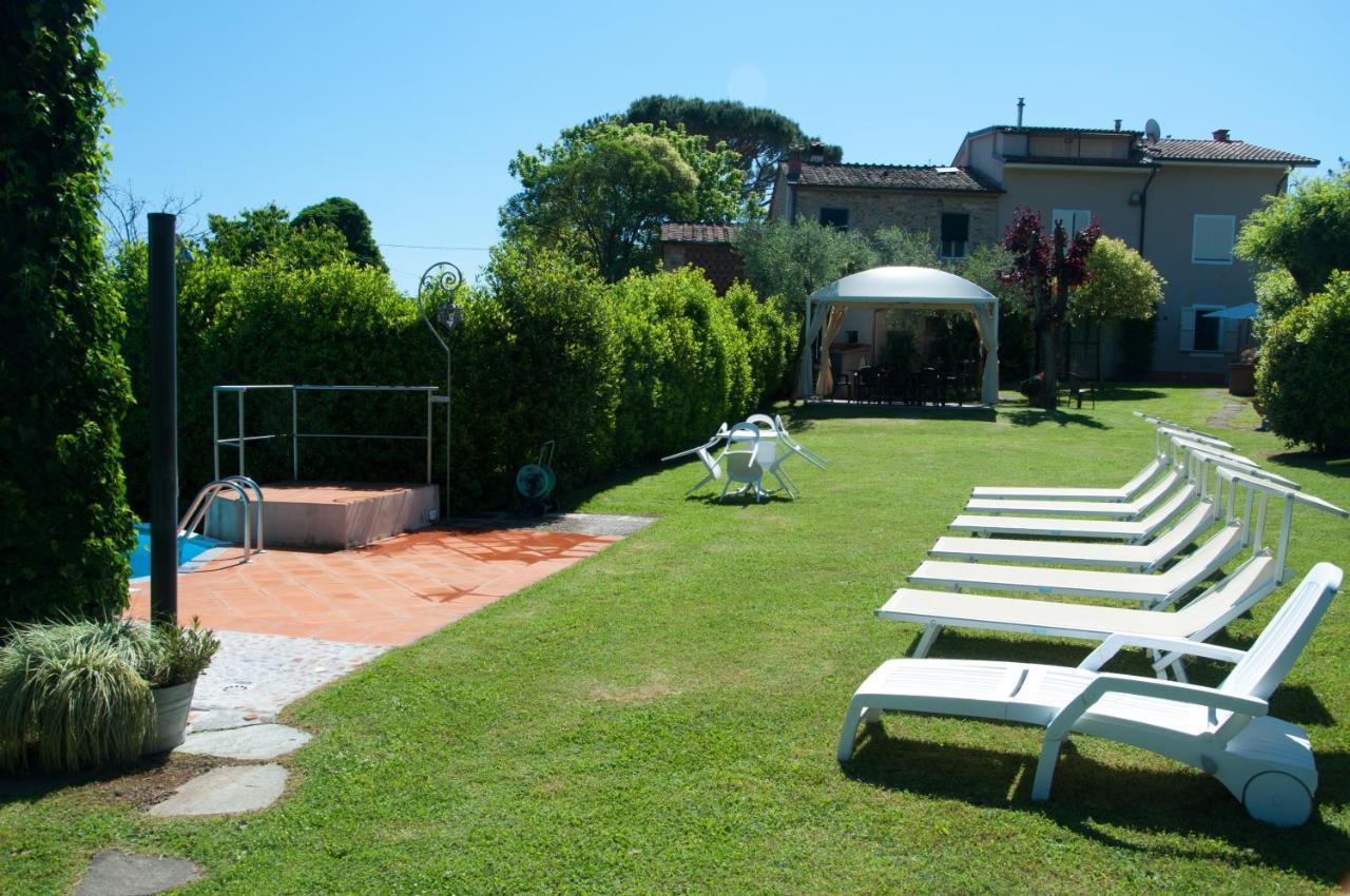 Casa Del Merlo SantʼAndrea di Compito Exteriör bild